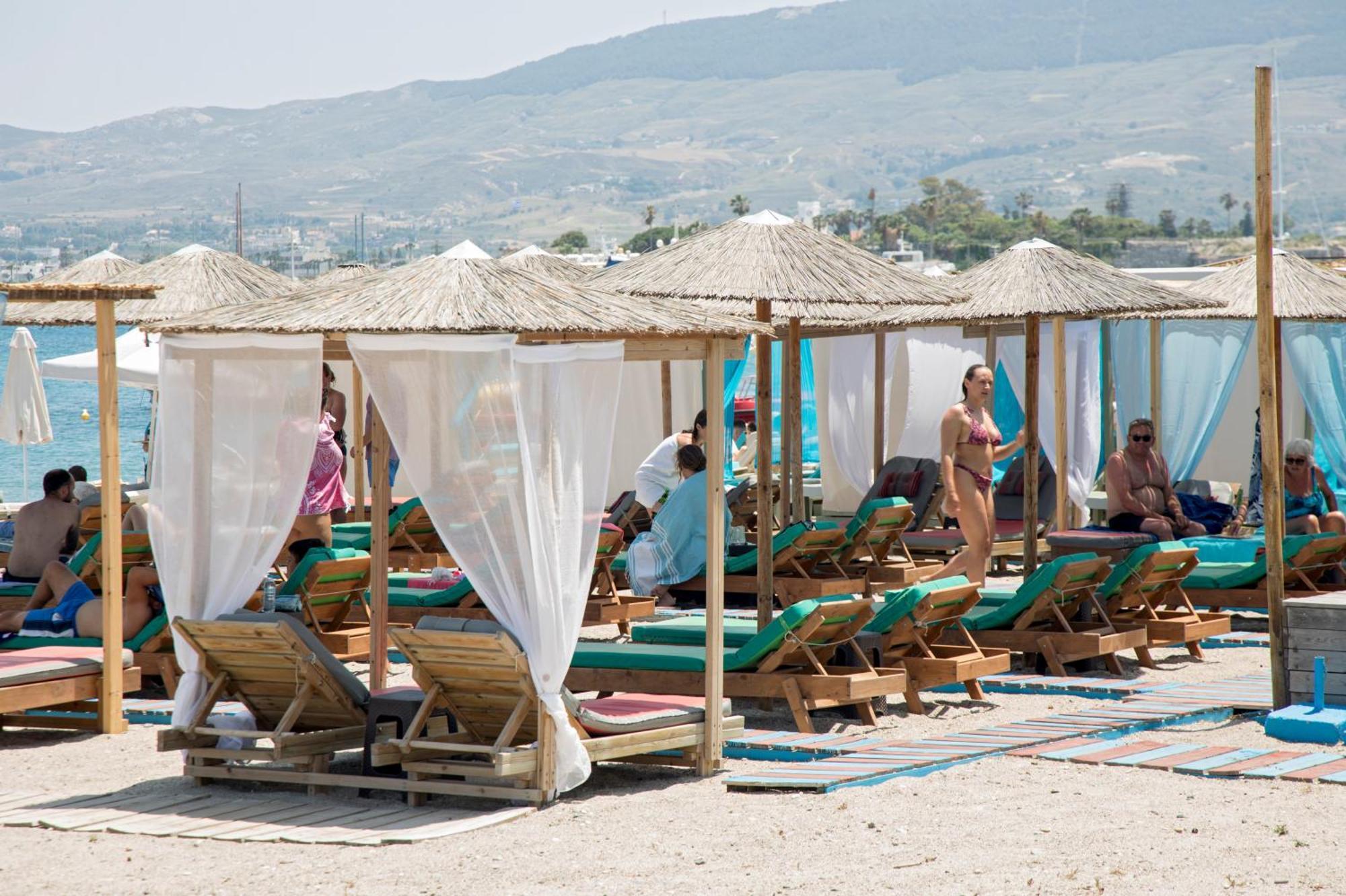 דירות Kostas 2 מראה חיצוני תמונה